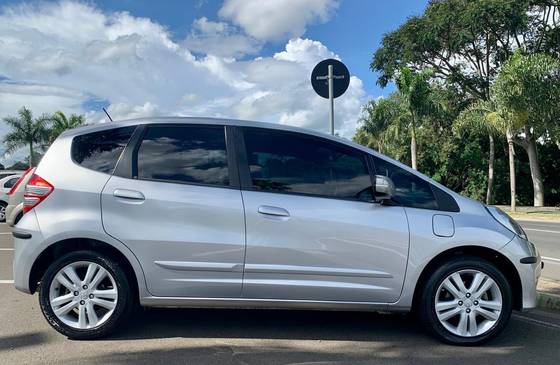 HONDA FIT 1.5 EX 16V FLEX 4P AUTOMÁTICO HONDA FIT 1.5 EX 16V FLEX 4P AUTOMÁTICO